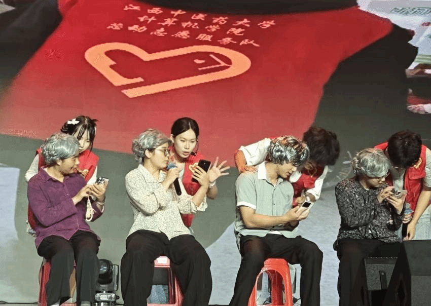 以剧润心筑暖阳 五育同行护心房